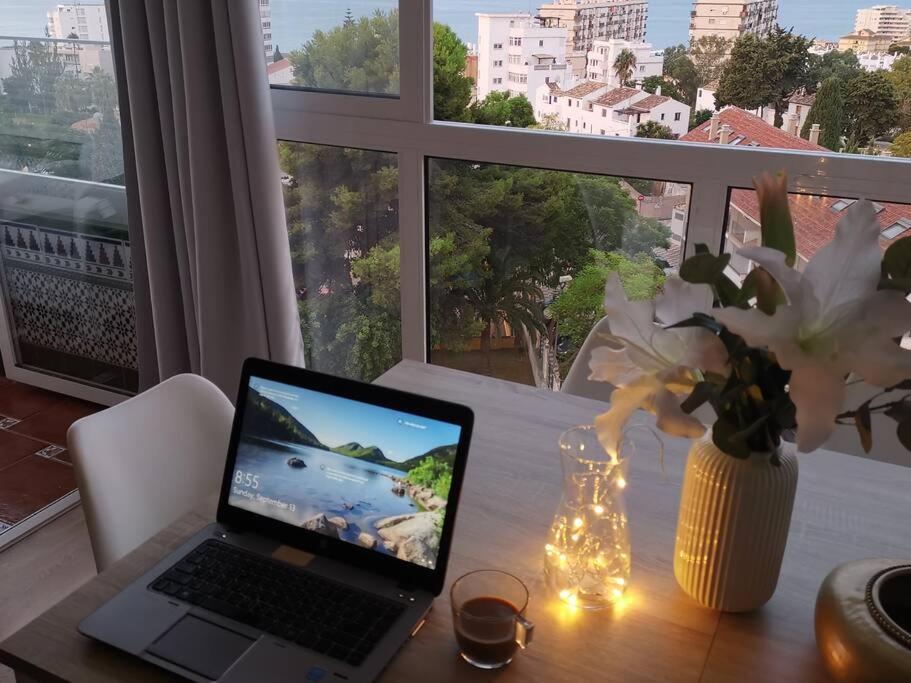 Beautiful Sea Views Cozy Apartment 350 M From Beach Benalmádena Extérieur photo