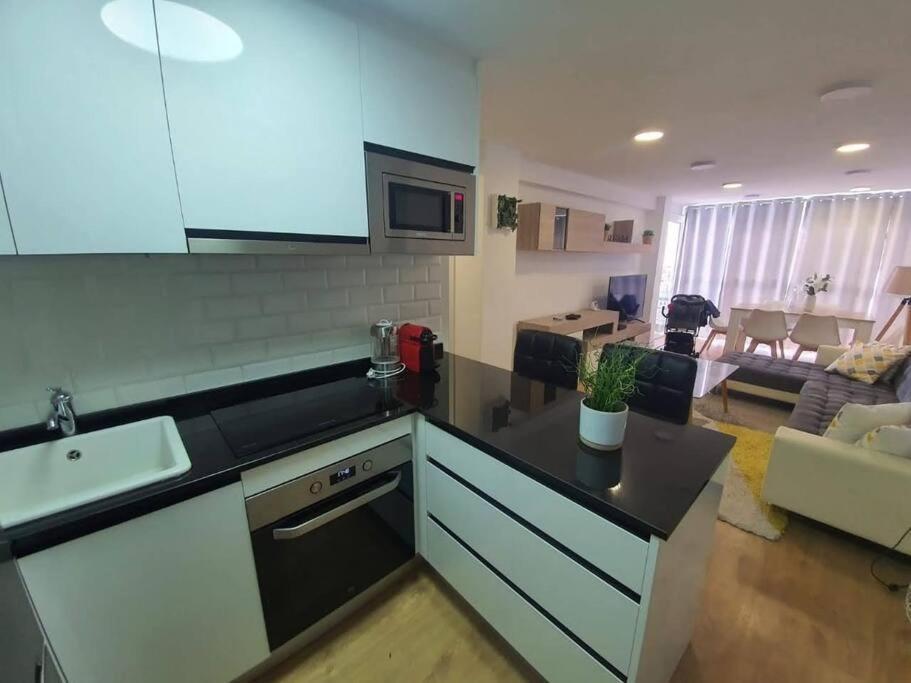 Beautiful Sea Views Cozy Apartment 350 M From Beach Benalmádena Extérieur photo