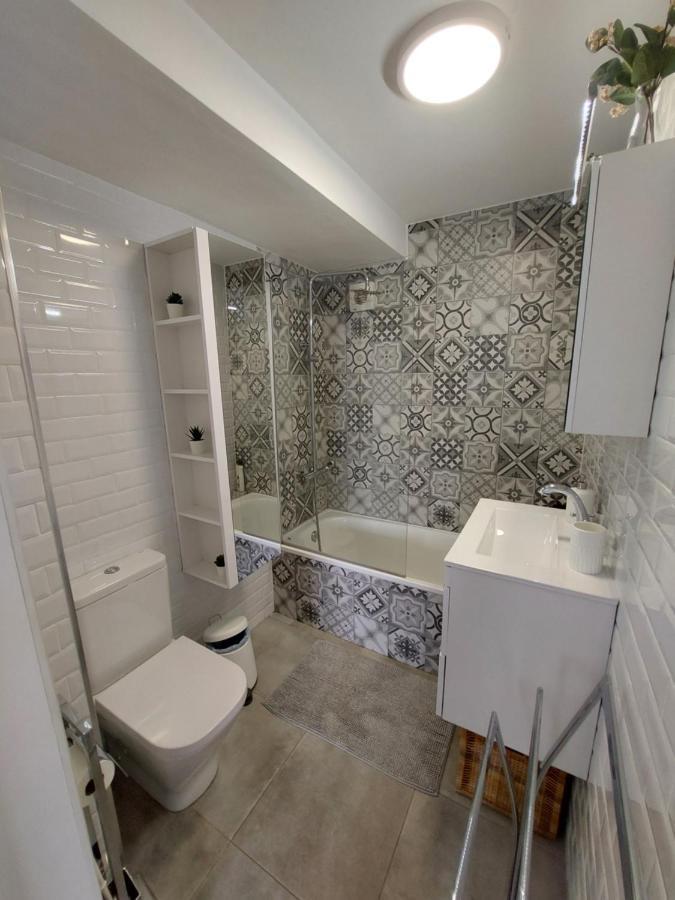 Beautiful Sea Views Cozy Apartment 350 M From Beach Benalmádena Extérieur photo